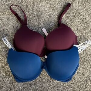 Victoria's Secret Women's Intimates Set - Blue and Purple